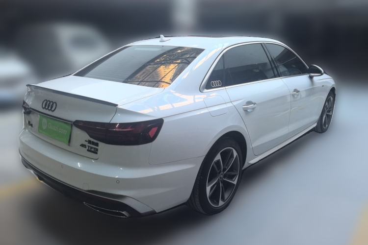 Used Audi A4L 2025 2 Million Units Enjoyment Version 40 TFSI Stylish and Dynamic Type Rear Right 45 Deg