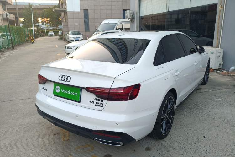 Used Audi A4L 2025 2 Million Units Enjoyment Edition 45 TFSI quattro Prestige Dynamic Type Rear Right 45 Deg