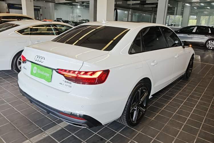 Used Audi A4L 2025 2 Million Units Enjoyment Version 40 TFSI Luxury Dynamic Edition Rear Right 45 Deg