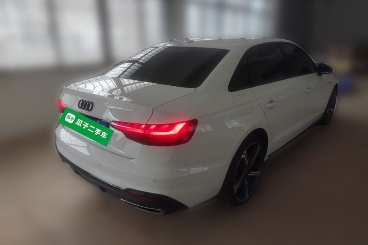 Used Audi A4L 2025 2 Million Units Enjoyment Version 40 TFSI Luxury Dynamic Edition Rear Right 45 Deg