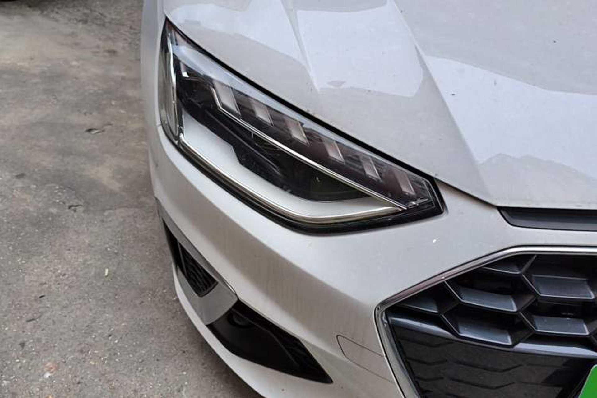Used Audi A4L 2025 2 Million Units Enjoyment Version 40 TFSI Stylish and Dynamic Type Right Front Headlight