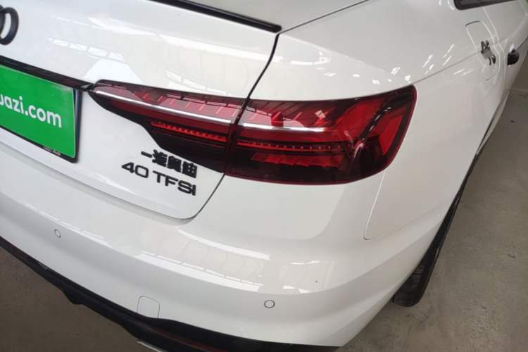 Used Audi A4L 2025 2 Million Units Enjoyment Version 40 TFSI Luxury Dynamic Edition Right Rear Taillight