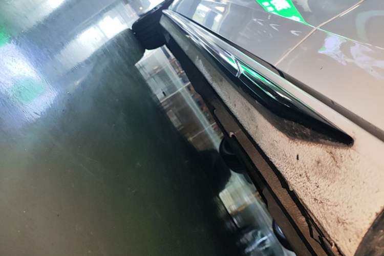 Used Audi A4L 2025 2 Million Units Enjoyment Version 40 TFSI Luxury Dynamic Edition B&O Starry Night Edition Right Side Sill