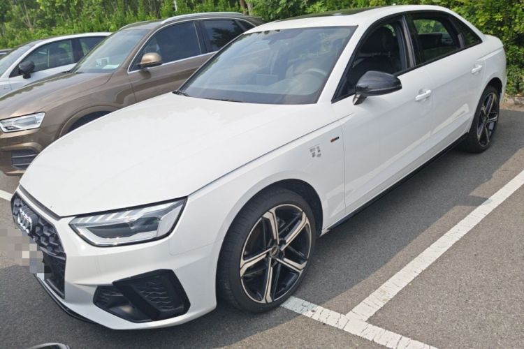 Used Audi A4L 2025 2 Million Units Enjoyment Version 40 TFSI Luxury Dynamic Edition Guazi used car, China used car export, Used car for sale, Used cars, Cheapest cars for sale
