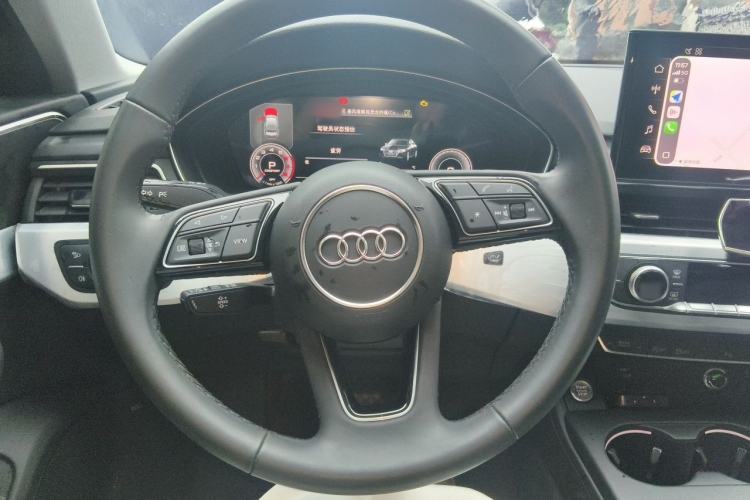 Used Audi A4L 2025 2 Million Units Enjoyment Version 40 TFSI Stylish and Dynamic Type Steering Wheel