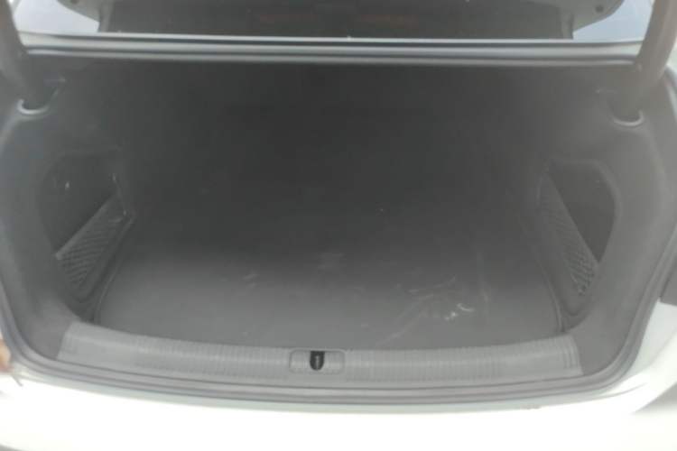 Used Audi A4L 2025 2 Million Units Enjoyment Version 40 TFSI Luxury Dynamic Edition B&O Starry Night Edition Trunk