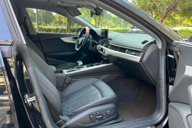 Used Audi A5 2021 Sportback 40 TFSI Fashionable and Dynamic Model Interior 9