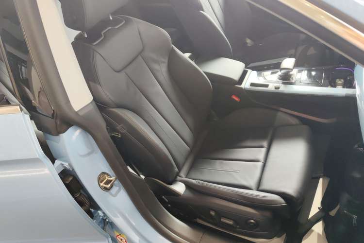 Used Audi A5 2023 Sportback 40 TFSI Fashionable and Dynamic Model Right Front Seat