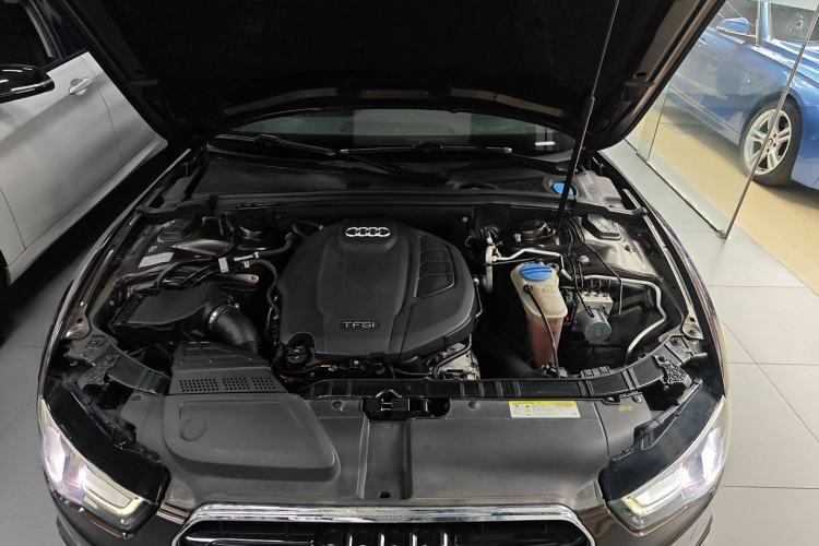 Used Audi A5 2016 Restyled Sportback 45 TFSI Comfort Version Engine Bay