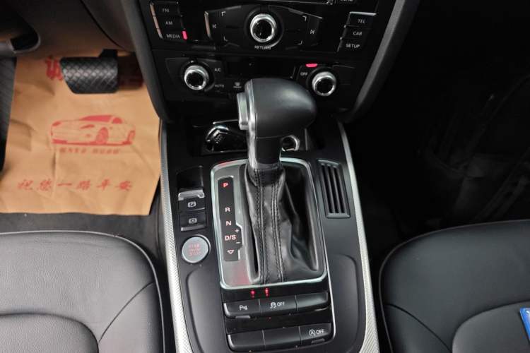 Used Audi A5 2016 Restyled Sportback 45 TFSI Comfort Version Gear Lever