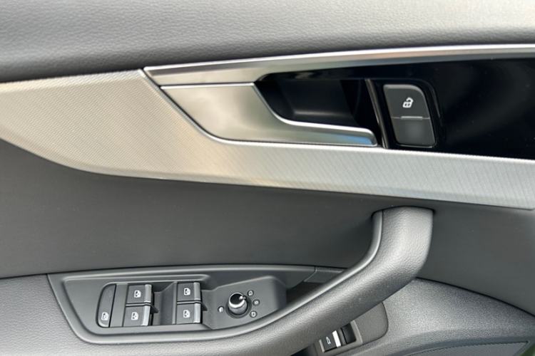 Used Audi A5 2023 Sportback 40 TFSI Fashionable and Dynamic Model Interior 2