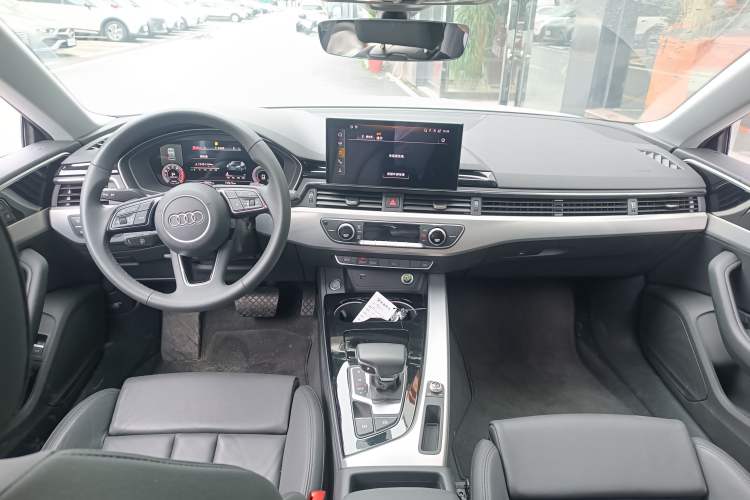 Used Audi A5 2024 Sportback 40 TFSI Fashionable and Dynamic Model Interior 1