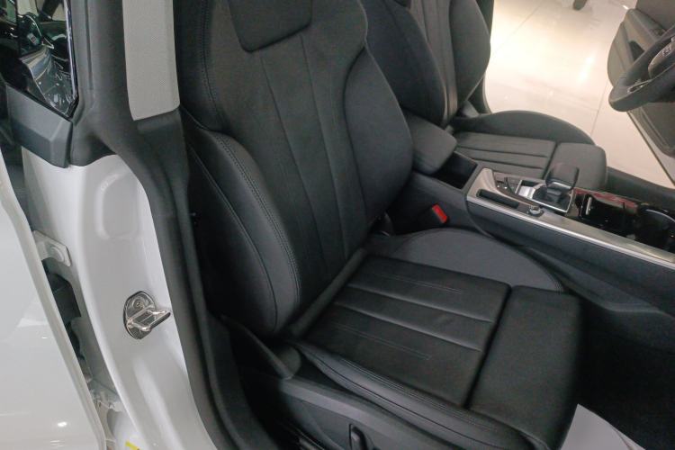Used Audi A5 2024 Sportback 40 TFSI Fashionable and Dynamic Model Right Front Seat