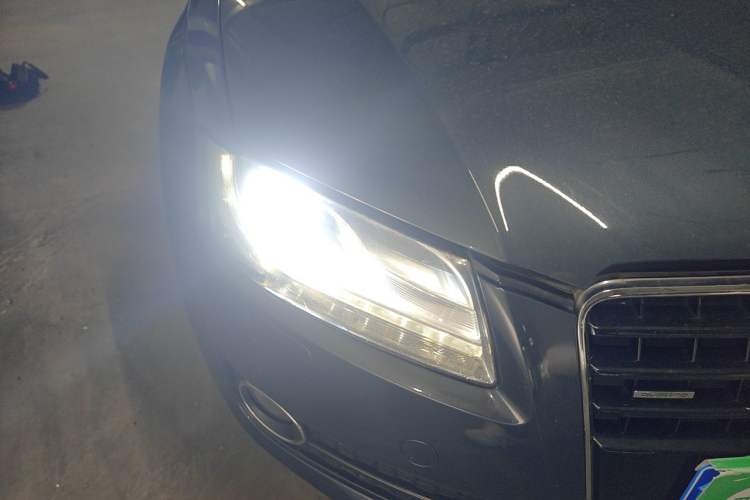 Used Audi A5 2008 3.2 coupe quattro Right Front Headlight
