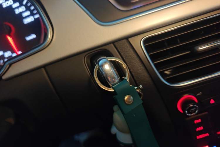 Used Audi A5 2008 3.2 coupe quattro Vehicle Key