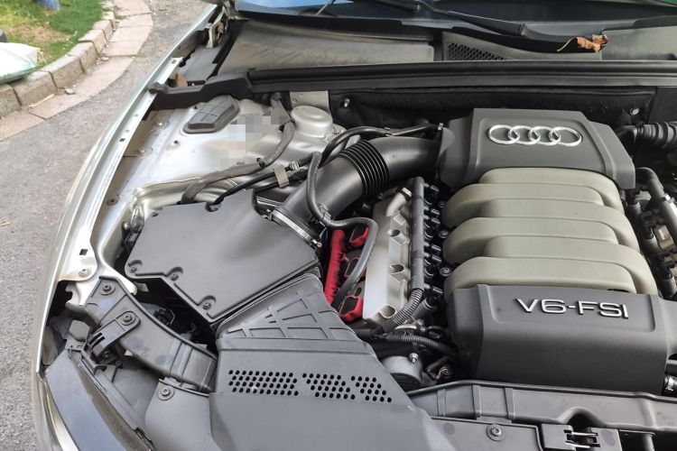 Used Audi A5 2008 3.2 coupe Engine Bay Right