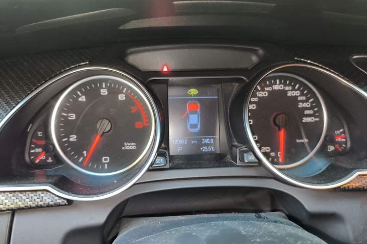 Used Audi A5 2008 3.2 coupe Instrument Cluster