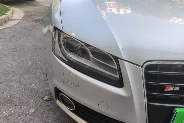 Used Audi A5 2008 3.2 coupe Right Front Headlight