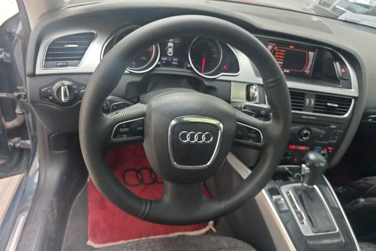 Used Audi A5 2009 2.0TFSI coupe Steering Wheel