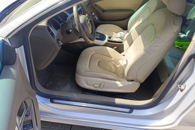 Used Audi A5 2009 2.0TFSI coupe Driver Seat
