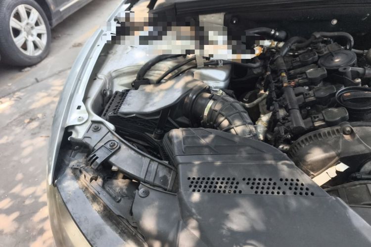 Used Audi A5 2009 2.0TFSI coupe Engine Bay Right