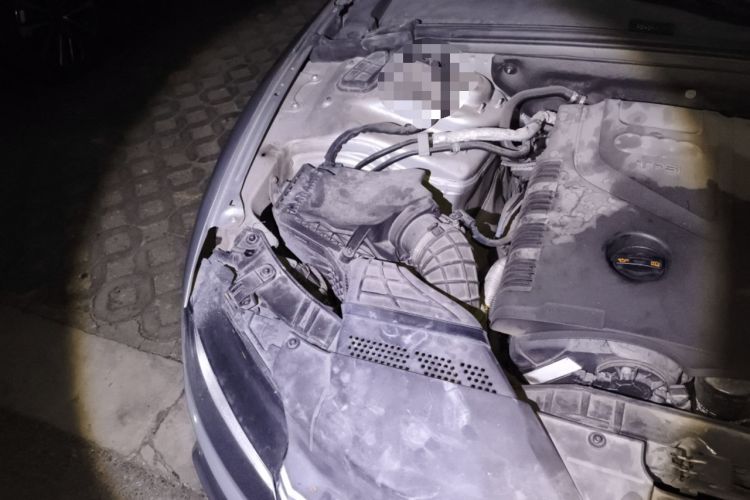 Used Audi A5 2009 2.0TFSI coupe Engine Bay Right