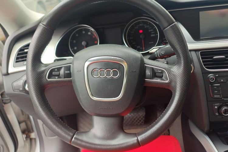 Used Audi A5 2009 2.0TFSI coupe Steering Wheel