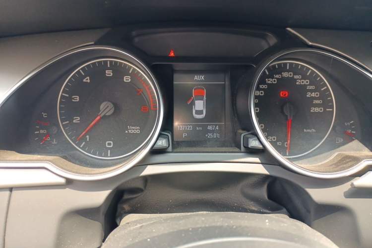 Used Audi A5 2010 3.2 coupe quattro Instrument Cluster