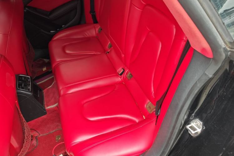 Used Audi A5 2010 2.0TFSI Sportback Comfort Model Left Rear Seat