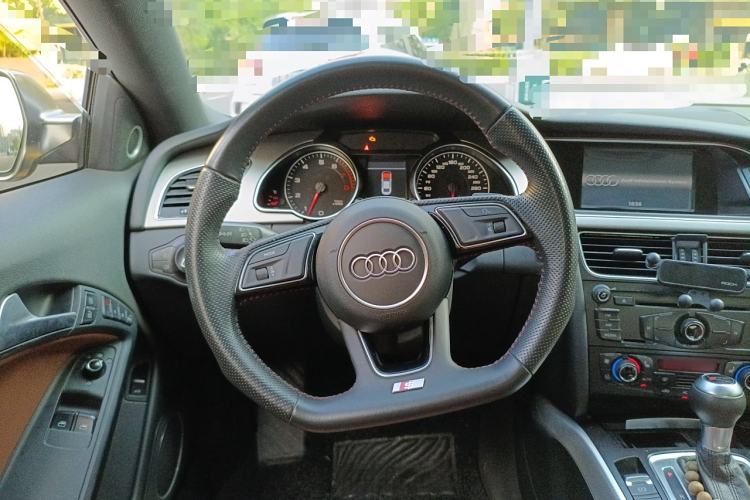 Used Audi A5 2010 3.2 coupe quattro Steering Wheel