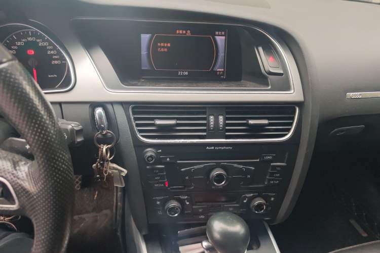 Used Audi A5 2010 2.0TFSI Sportback Comfort Model Audio And AC Panel