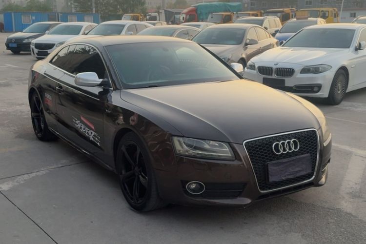 Used Audi A5 2010 2.0TFSI Coupe Exterior 4
