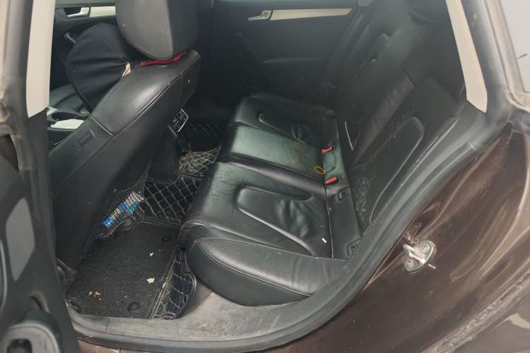 Used Audi A5 2010 2.0TFSI Sportback Comfort Model Left Rear Seat