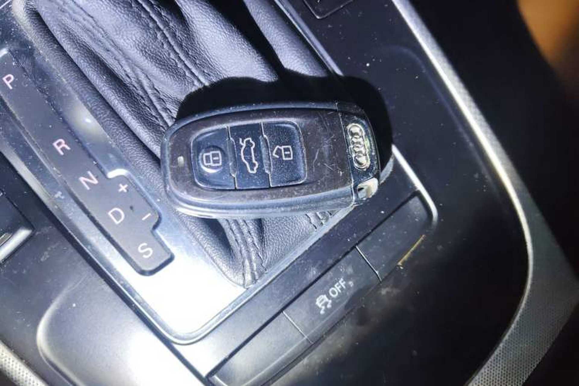 Used Audi A5 2010 2.0TFSI Sportback Comfort Model Vehicle Key