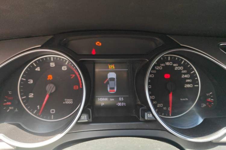 Used Audi A5 2010 2.0TFSI Cabriolet Instrument Cluster