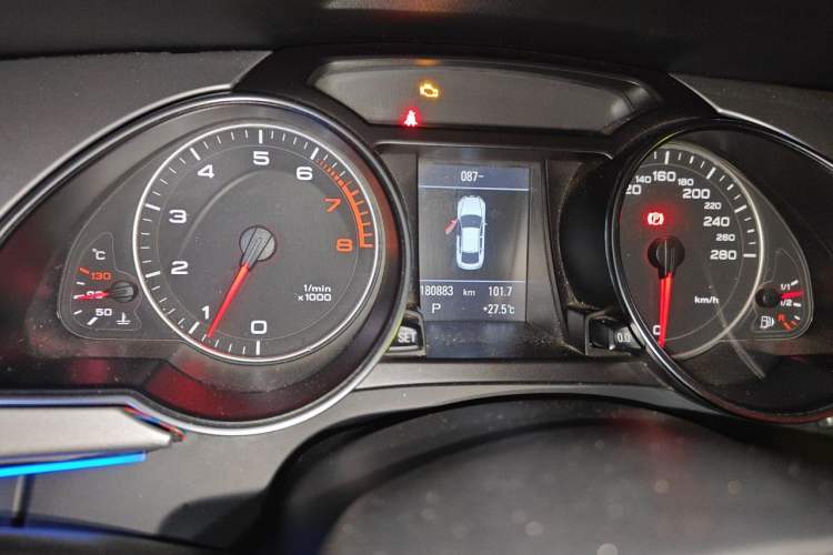 Used Audi A5 2010 2.0TFSI Sportback Comfort Model Odometer Close Up
