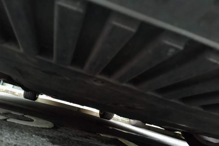 Used Audi A5 2010 2.0TFSI Sportback Comfort Model Chassis Front