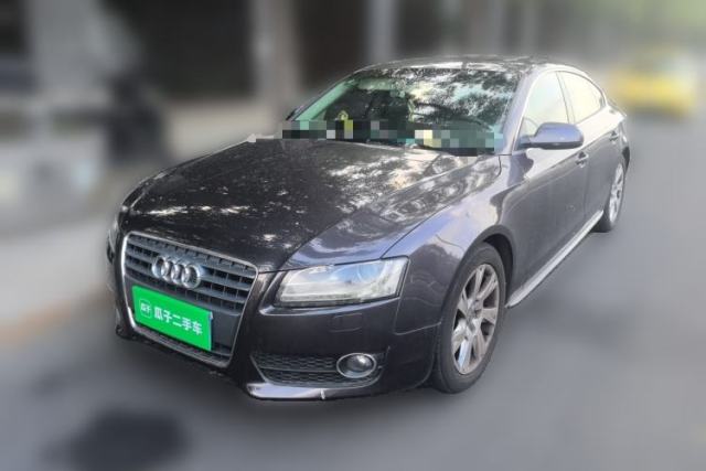 Audi A5 2010 2.0TFSI Sportback Comfort Model d’occasion