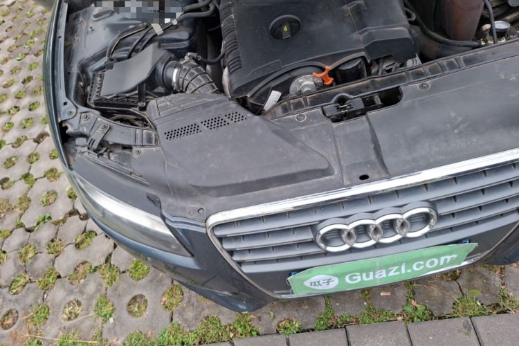 Used Audi A5 2010 2.0TFSI Cabriolet Engine Bay Right