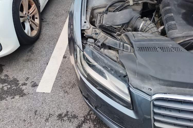 Used Audi A5 2010 2.0TFSI Sportback Comfort Model Right Front Headlight