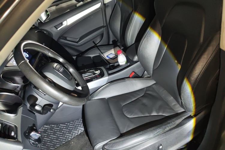 Used Audi A5 2010 2.0TFSI Sportback Comfort Model Left Front Seat
