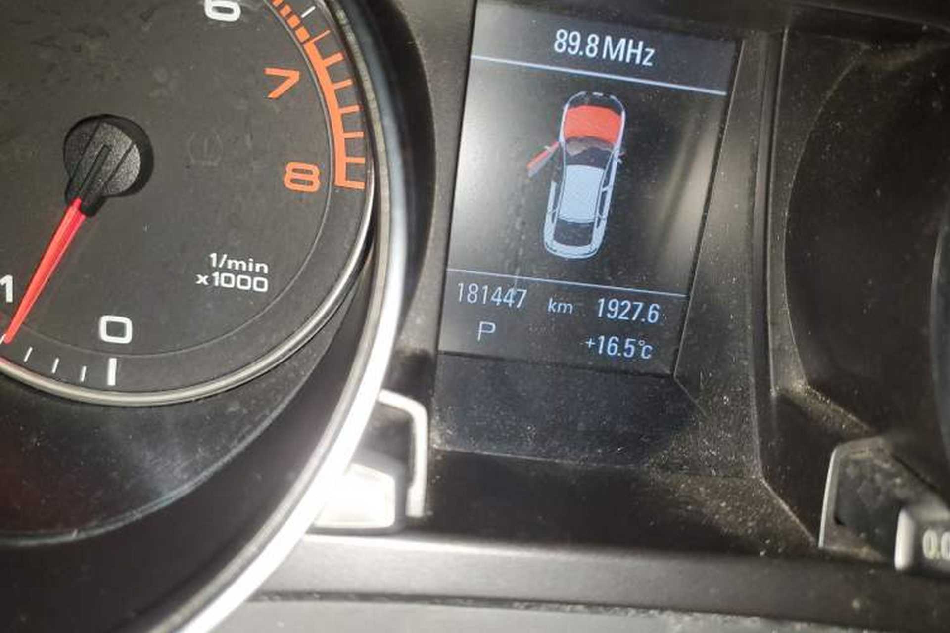 Used Audi A5 2010 2.0TFSI Sportback Comfort Model Odometer Close Up