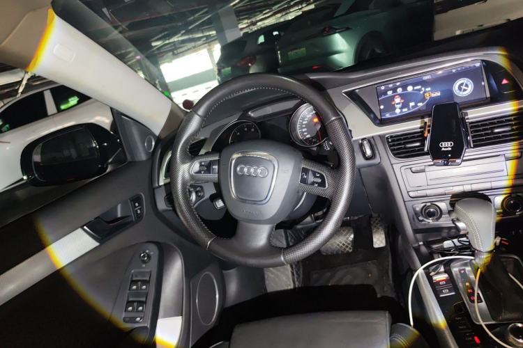 Used Audi A5 2010 2.0TFSI Sportback Comfort Model Steering Wheel
