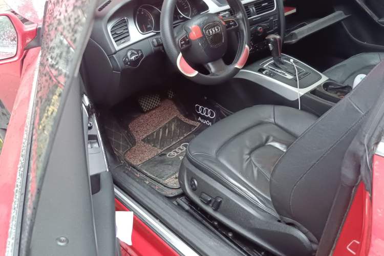 Used Audi A5 2010 2.0TFSI Coupe Driver Seat
