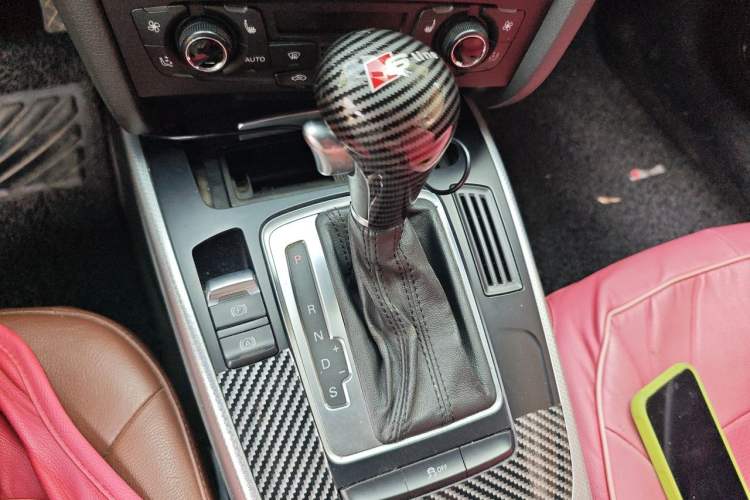 Used Audi A5 2010 2.0TFSI Cabriolet Gear Lever