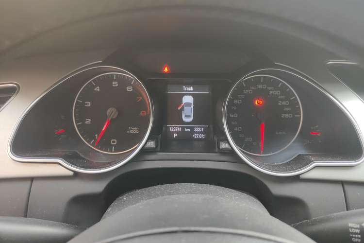 Used Audi A5 2010 2.0TFSI Cabriolet Instrument Cluster
