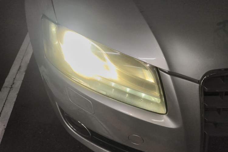 Used Audi A5 2010 2.0TFSI Sportback Comfort Model Right Front Headlight