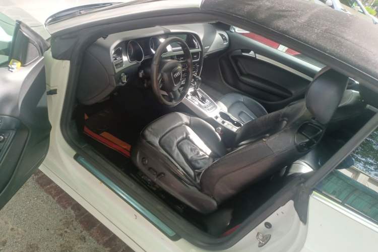 Used Audi A5 2010 2.0TFSI Cabriolet Driver Seat