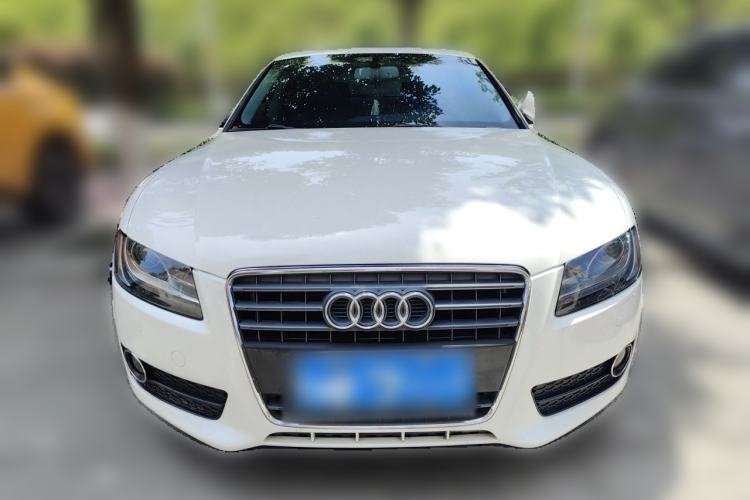 Used Audi A5 2010 2.0TFSI Sportback Comfort Model Front