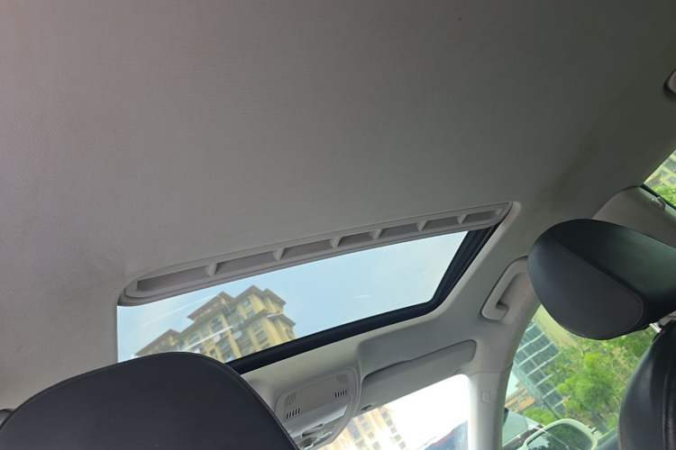 Used Audi A5 2010 2.0TFSI Sportback Comfort Model Headliner